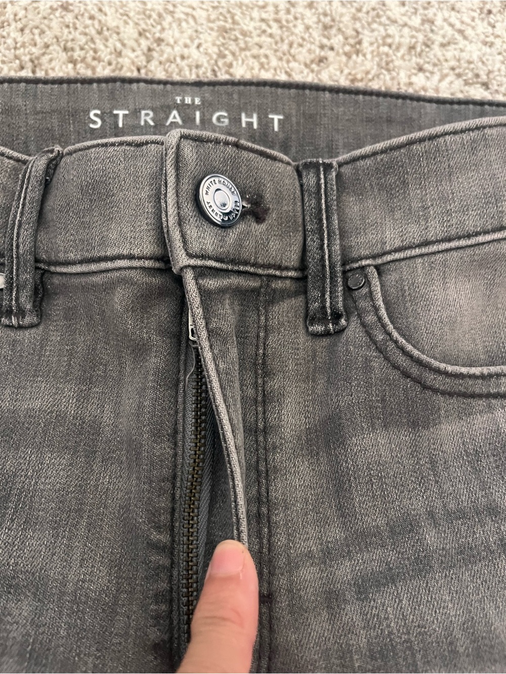 White House Black Market The Straight Gray High Rise Studded Jeans Size 4 - Picture 7 of 10
